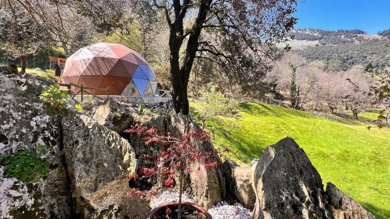 Domocantabria, Cupula Experiencias Casa de vacances Sobremazas